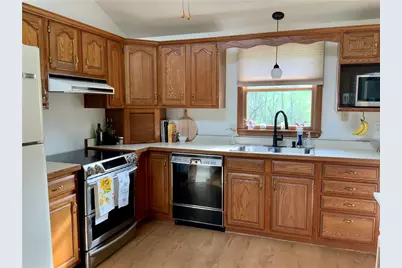 4601 Prosperity Pike, Morris Township, PA 15329 - Photo 2