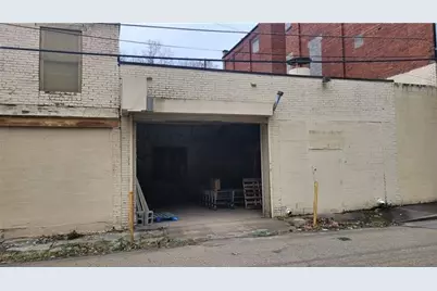 3190-3202 McClure Avenue, Woods Run, PA 15212 - Photo 6