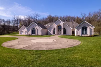 104 Angerer Rd, Cecil, PA 15317 - Photo 1