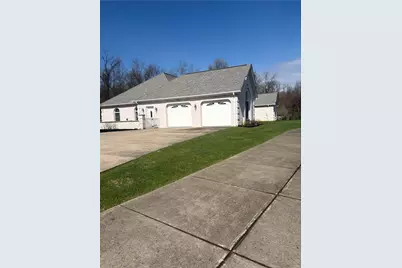 104 Angerer Rd, Cecil, PA 15317 - Photo 2