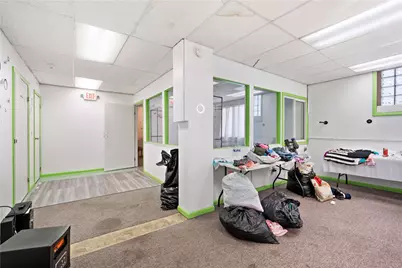 560 W Pike Street, Canonsburg, PA 15317 - Photo 20