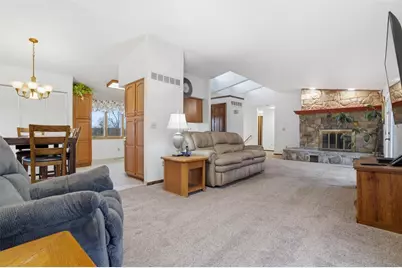 537 Lebanon School Rd, Rostraver, PA 15012 - Photo 4