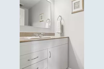 766 Windvue Dr, Robinson Twp, PA 15205 - Photo 14