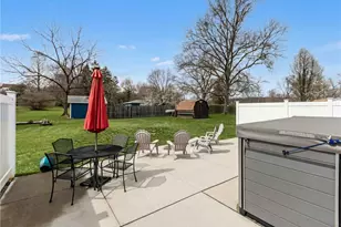 1403 2nd Ave, Brighton Township, PA 15009 - Photo 6