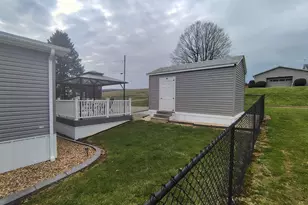 3959 Maple St, Hawthorne, PA 16230 - Photo 6