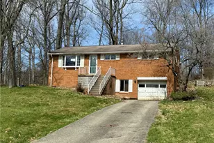 14 W Hillcrest Rd, Nottingham, PA 15330 - Photo 1