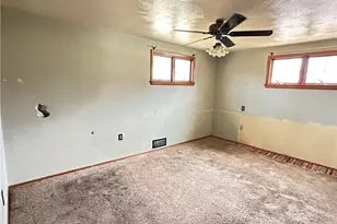 14 W Hillcrest Rd, Nottingham, PA 15330 - Photo 12