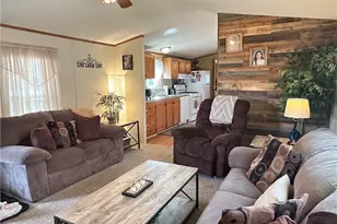 616 Amy Ln, Center Township, PA 16001 - Photo 16