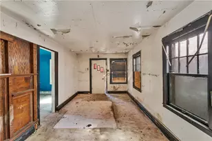 1918 Laketon Rd, Pittsburgh, PA 15221 - Photo 6