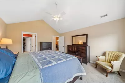 2061 Isleworth Ln, Cranberry Township, PA 16066 - Photo 18