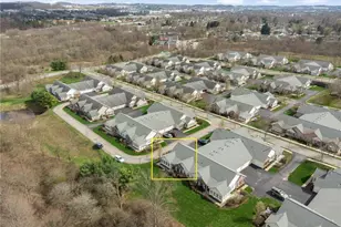 2061 Isleworth Lane, Cranberry Township, PA 16066 - Photo 6