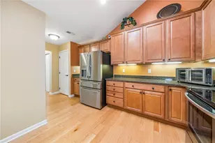 2061 Isleworth Lane, Cranberry Township, PA 16066 - Photo 14