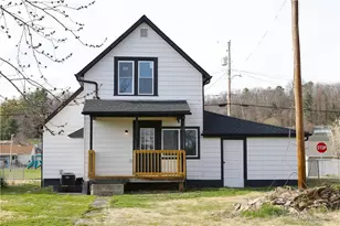 212 2nd St, East Bethlehem, PA 15368 - Photo 6