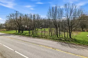 7096 E State St, Jefferson Township, PA 16148 - Photo 1