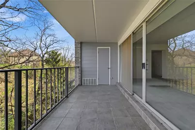 2160 Greentree Road #705W, Scott Township, PA 15220 - Photo 22