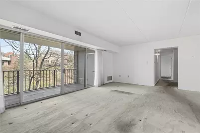 2160 Greentree Road #705W, Scott Township, PA 15220 - Photo 6