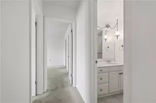 2160 Greentree Rd, Scott Township, PA 15220 - Photo 14