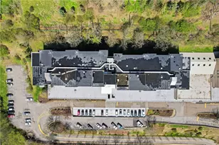 2160 Greentree Rd, Scott Township, PA 15220 - Photo 28