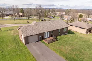 12 Highview St, Derry Township, PA 15650 - Photo 10