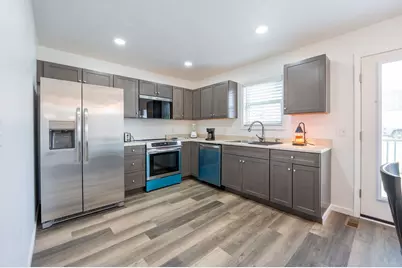 12 Highview St, Derry Township, PA 15650 - Photo 18