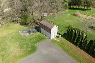 12 Highview St, Derry Township, PA 15650 - Photo 18