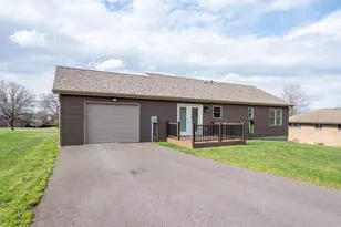 12 Highview St, Derry Township, PA 15650 - Photo 8