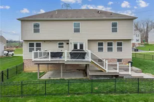 220 Williamsburg Dr, Elizabeth Twp/Boro, PA 15037 - Photo 32