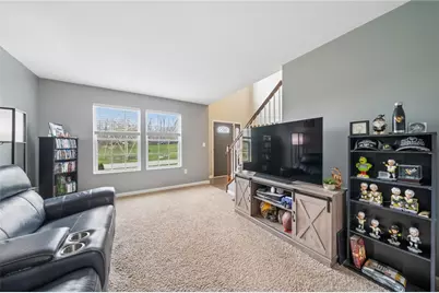 220 Williamsburg Dr, Elizabeth Twp/Boro, PA 15037 - Photo 12