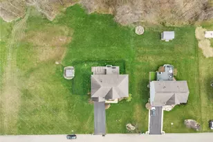 220 Williamsburg Dr, Elizabeth Twp/Boro, PA 15037 - Photo 36