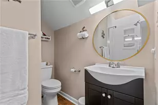 1104 W Ridge Rd, Pittsburgh, PA 15101 - Photo 24