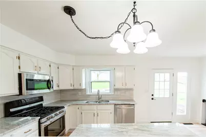 5 Deerfield Dr, Penn Twp, PA 15636 - Photo 10