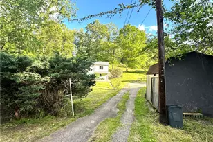 572 Alberts Dr, Monessen, PA 15062 - Photo 2