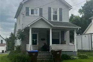 515 Davis St, Sharon, PA 16146 - Photo 2