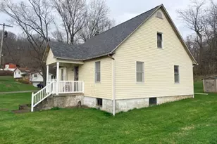 2440 Race Track Rd, Youngwood, PA 15672 - Photo 6