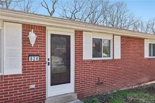 826 Blue Ridge Rd, Pittsburgh, PA 15239 - Photo 6