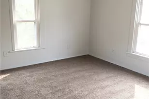 737 Grove Ave, New Brighton, PA 15066 - Photo 8