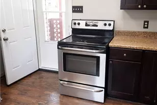 737 Grove Ave, New Brighton, PA 15066 - Photo 4