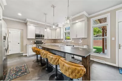 308 Washington Woods Drive, South Strabane, PA 15301 - Photo 8