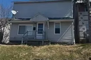 238 N Oakland Ave, Sharon, PA 16146 - Photo 1