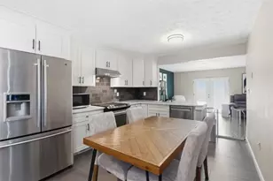 915 Sunset Cir, Cranberry Township, PA 16066 - Photo 12