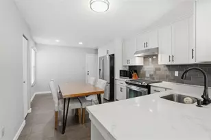 915 Sunset Cir, Cranberry Township, PA 16066 - Photo 10