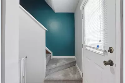 915 Sunset Circle, Cranberry Township, PA 16066 - Photo 4