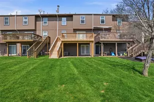 915 Sunset Cir, Cranberry Township, PA 16066 - Photo 30