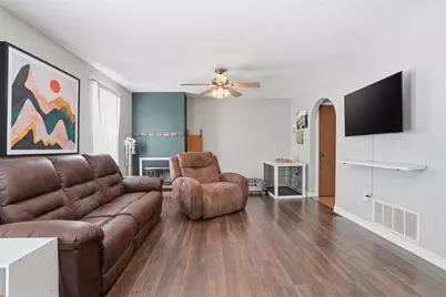 915 Sunset Circle, Cranberry Township, PA 16066 - Photo 6