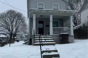 297 Andrew St, Sharon, PA 16146 - Photo 2