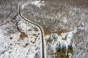 660 Clinton Ln, Bullskin Township, PA 15490 - Photo 12