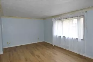 314 Pointview Rd, Pittsburgh, PA 15227 - Photo 4