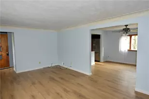 314 Pointview Rd, Pittsburgh, PA 15227 - Photo 12