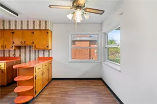 224 Eastern Dr, Lower Burrell, PA 15068 - Photo 16