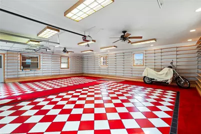 224 Eastern Dr, Lower Burrell, PA 15068 - Photo 32